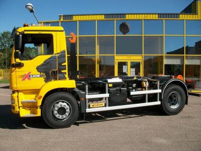 Bras hydraulique de levage